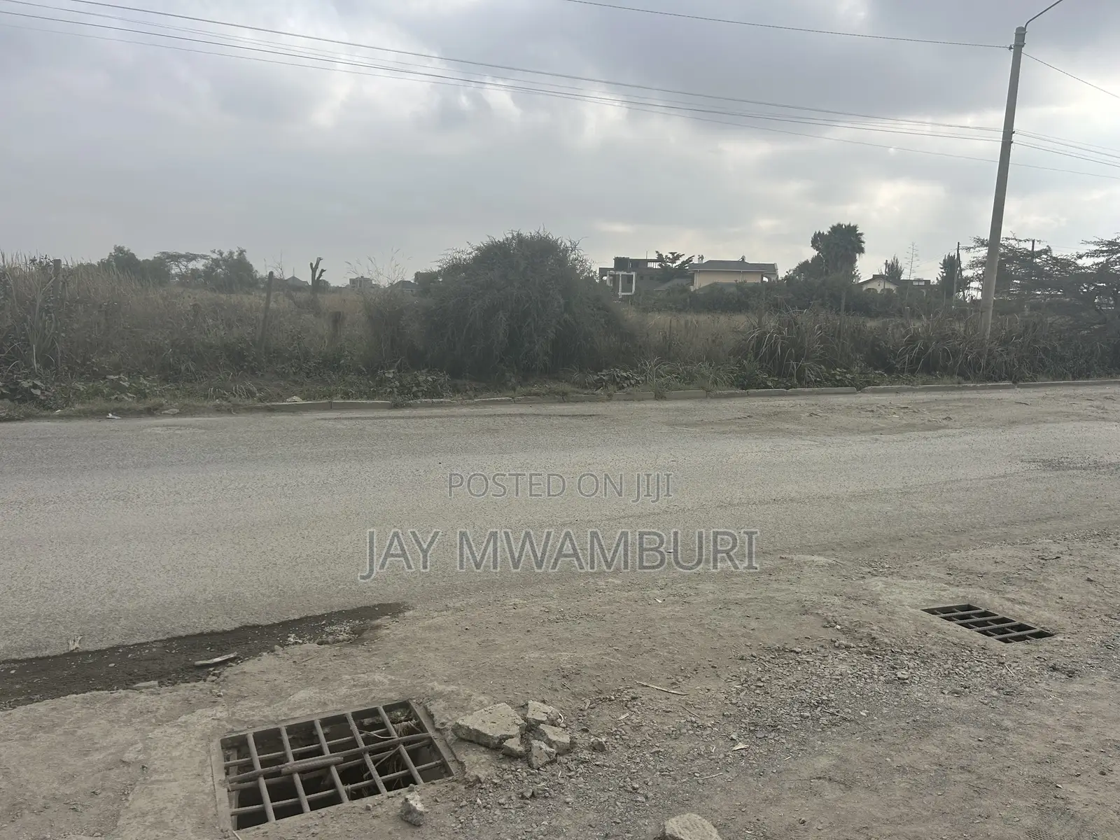 1 Acre Touching Tarmac Katani