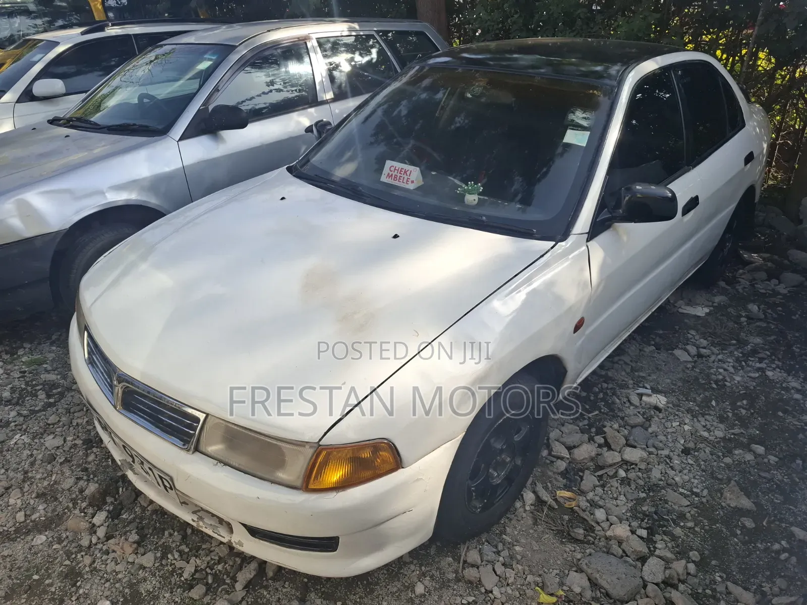 Mitsubishi Lancer 1997 White
