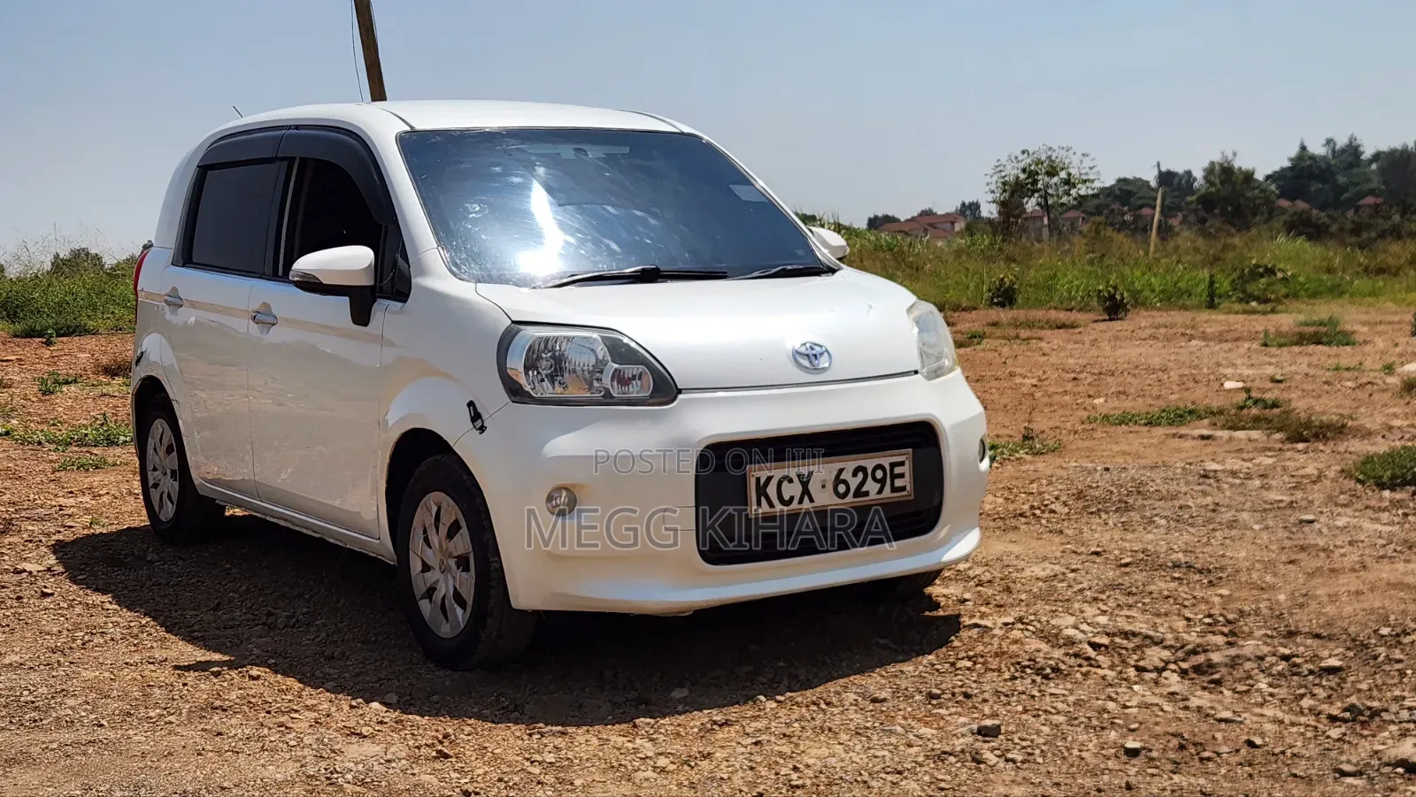 Toyota Porte 2015 White