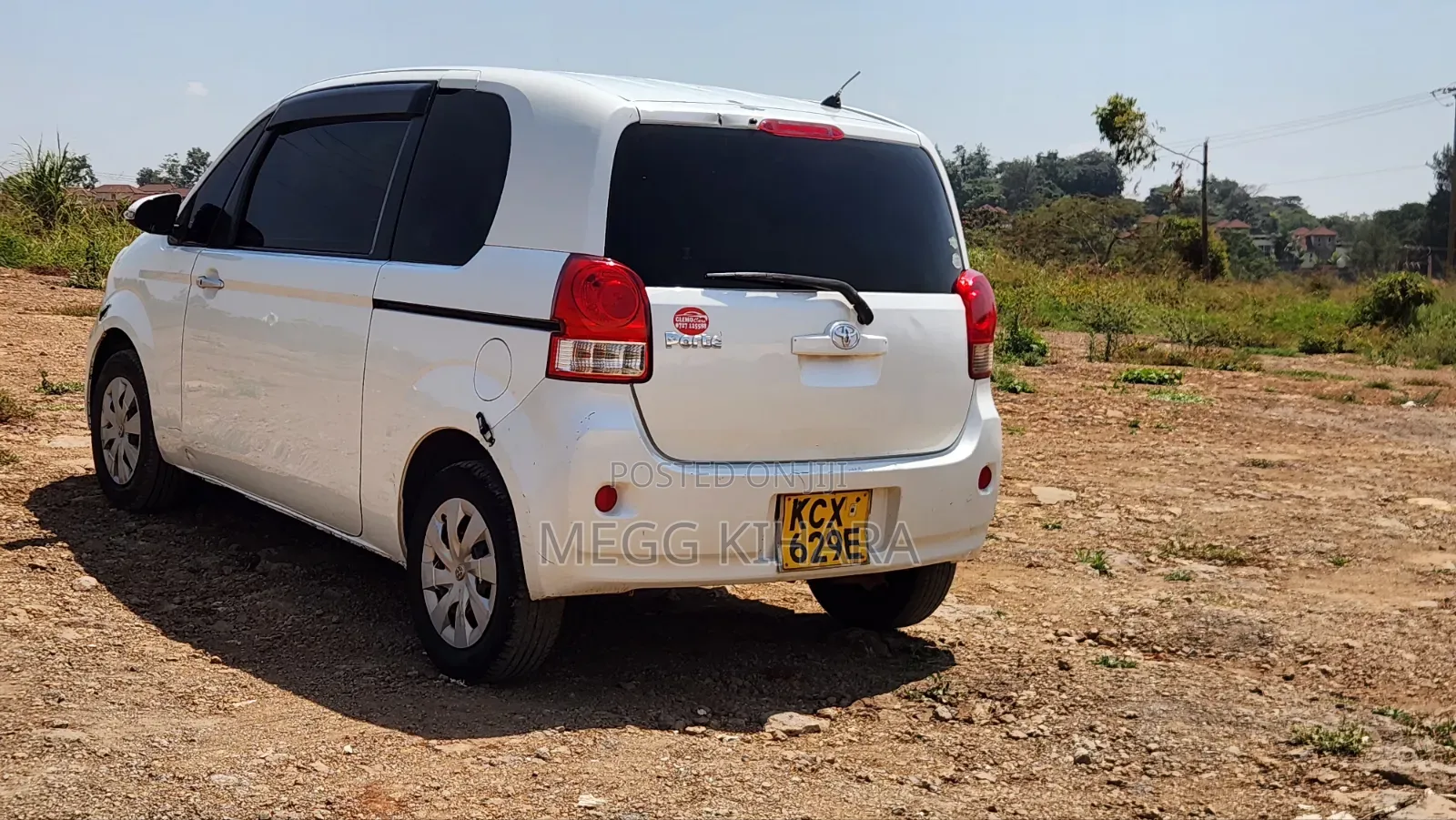 Toyota Porte 2015 White