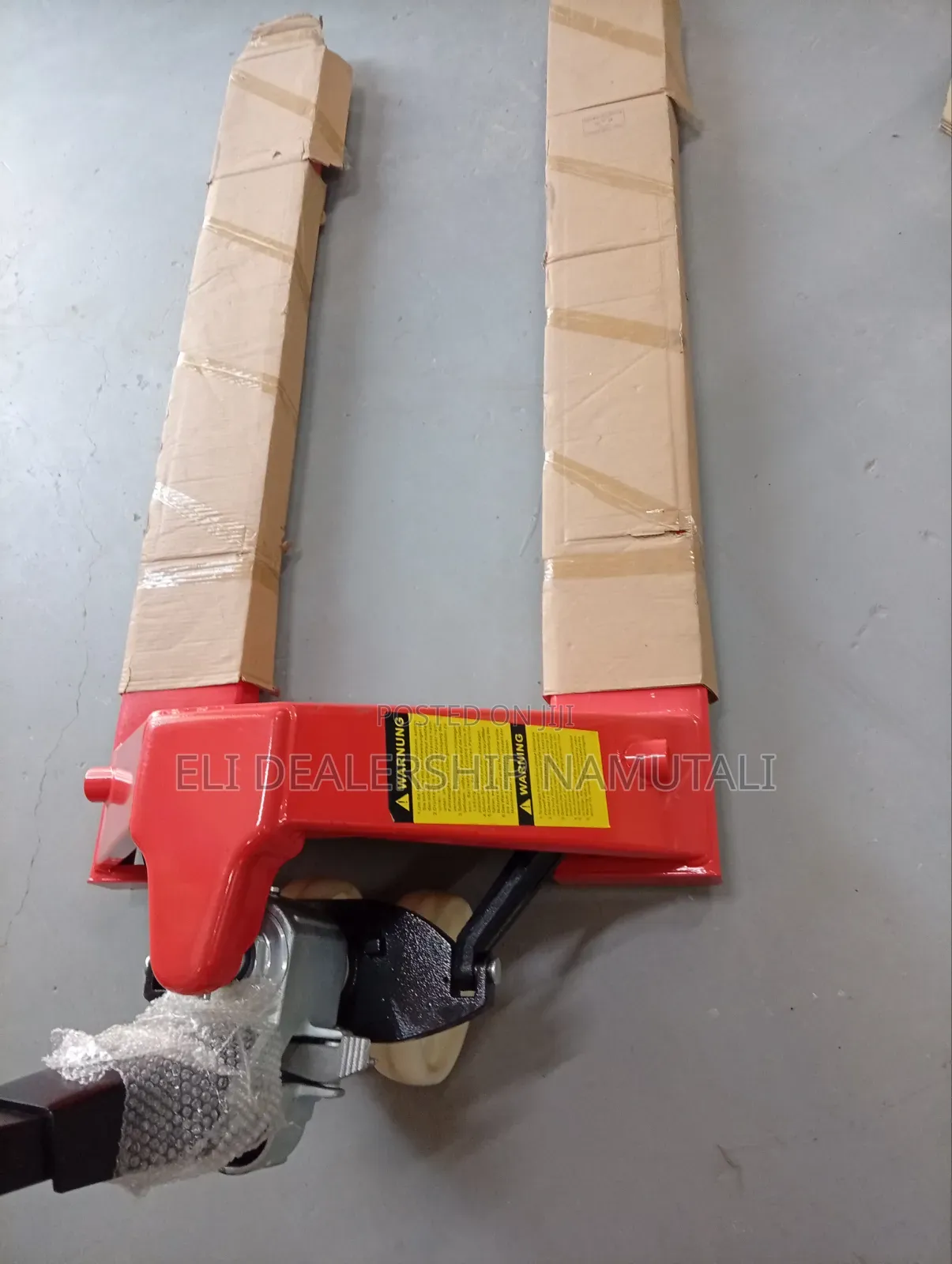 Heavy Duty Wide Pallet Truck 3000kg