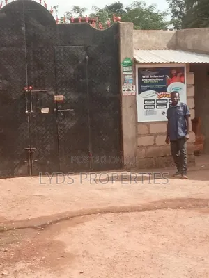 1bdrm Bedsitter in Lyds Properties Kwa, Karai for rent