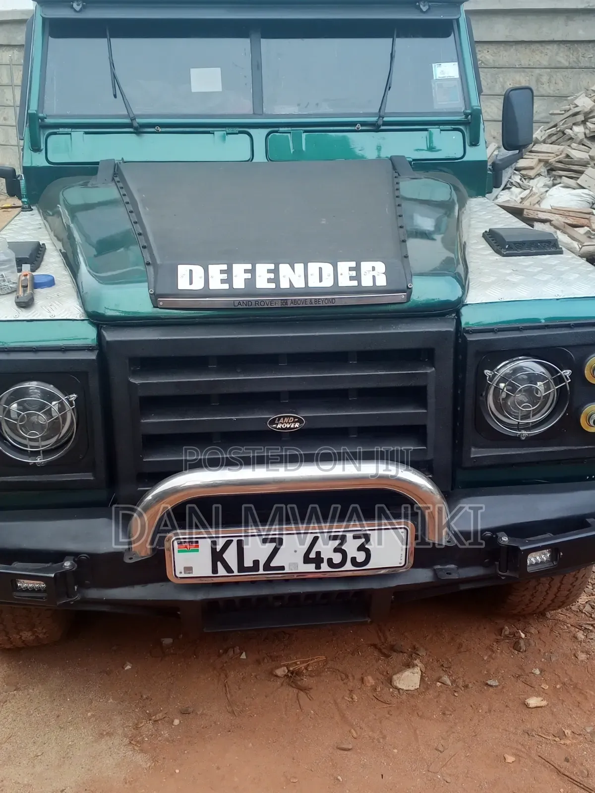 Land Rover Defender 1978 Green