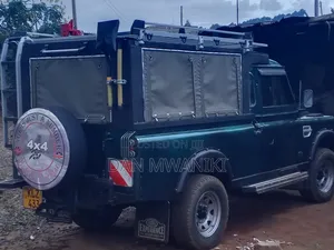 Land Rover Defender 1978 Green