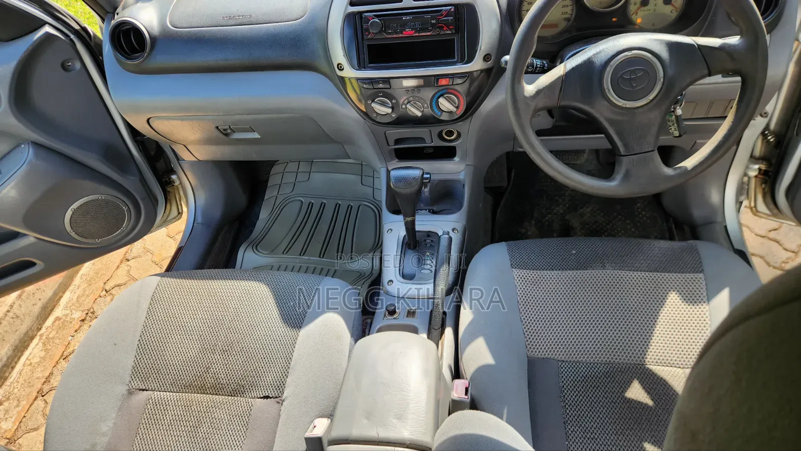 Toyota RAV4 2001 Silver