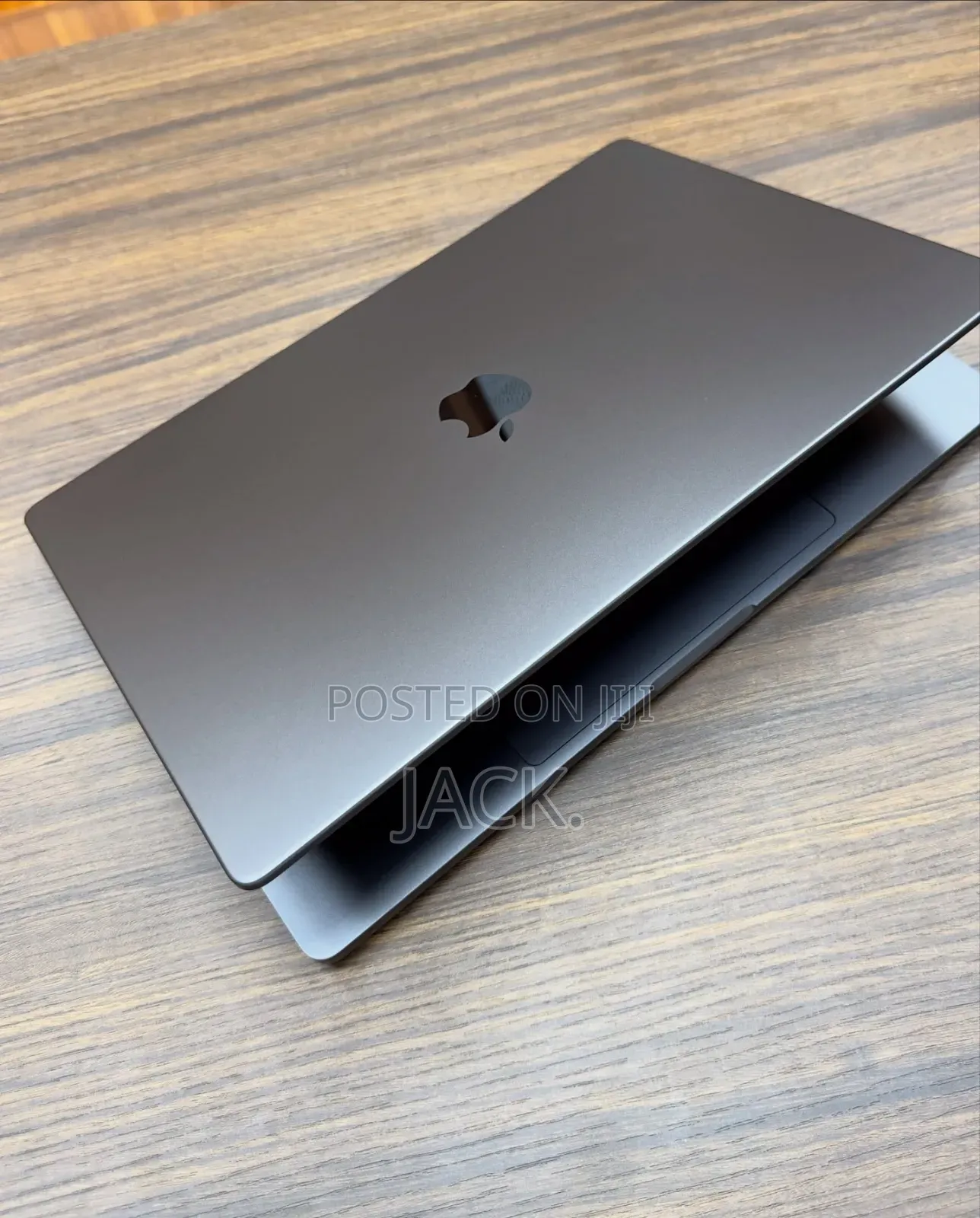 Laptop Apple MacBook Pro 2023 M3 Pro 18GB Apple M3 Pro SSD 512GB