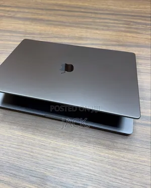Laptop Apple MacBook Pro 2023 M3 Pro 18GB Apple M3 Pro SSD 512GB