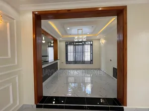 5bdrm House in Mugutha, Kimbo for sale