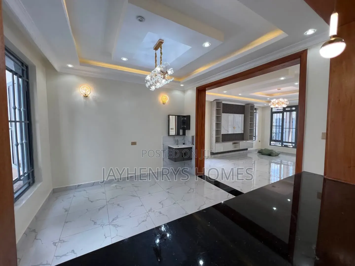 5bdrm House in Mugutha, Kimbo for sale