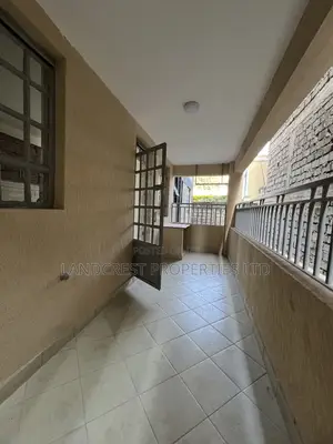 2bdrm Apartment in Zambezi/Sigona for rent