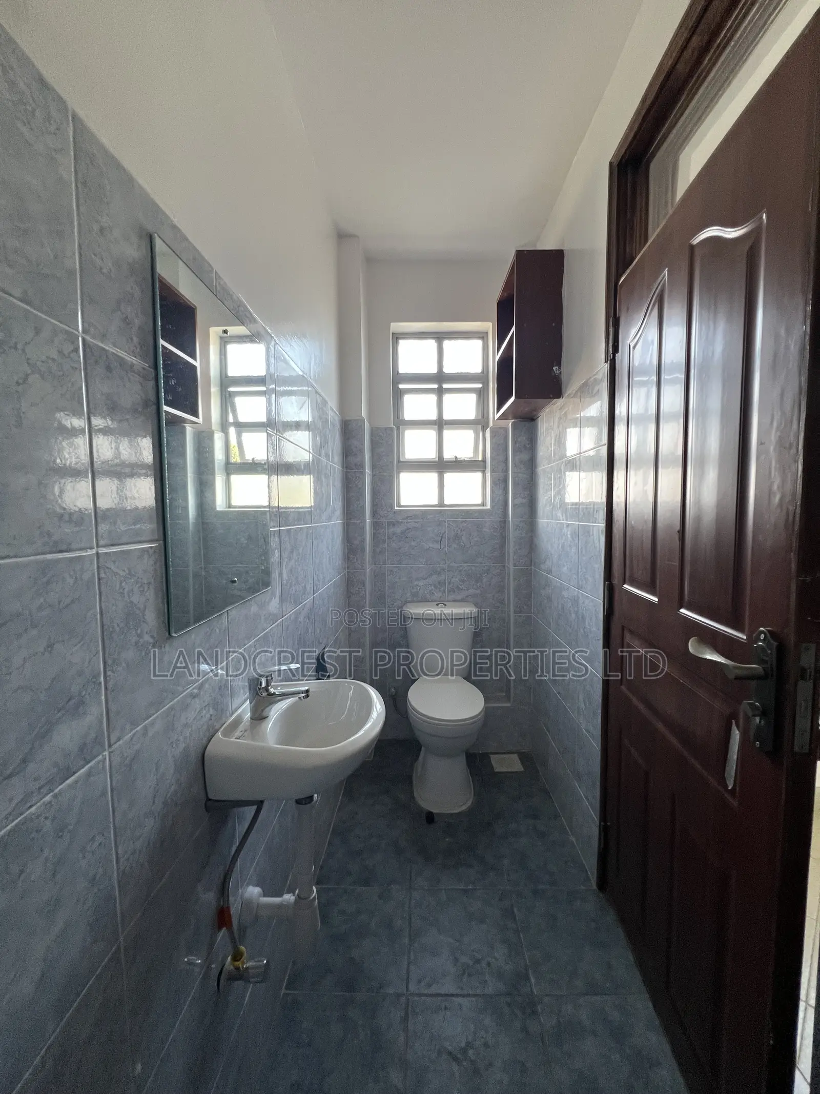 2bdrm Apartment in Zambezi/Sigona for rent