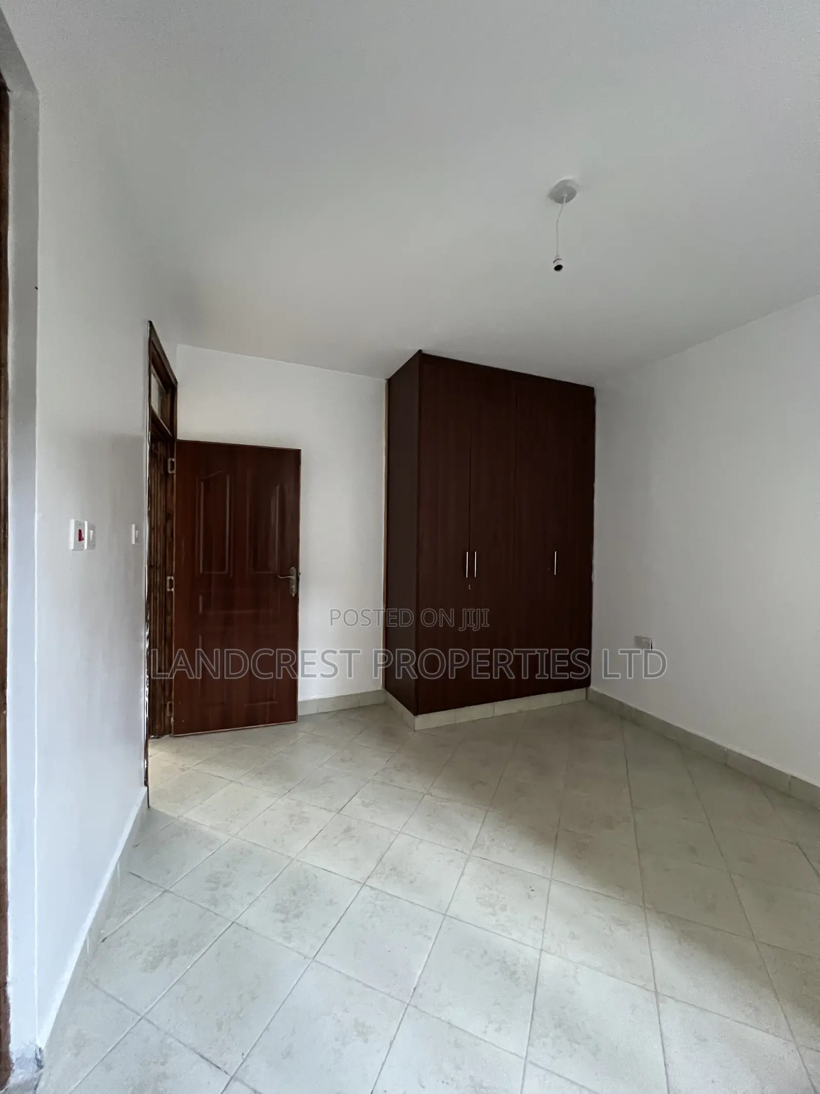 2bdrm Apartment in Zambezi/Sigona for rent