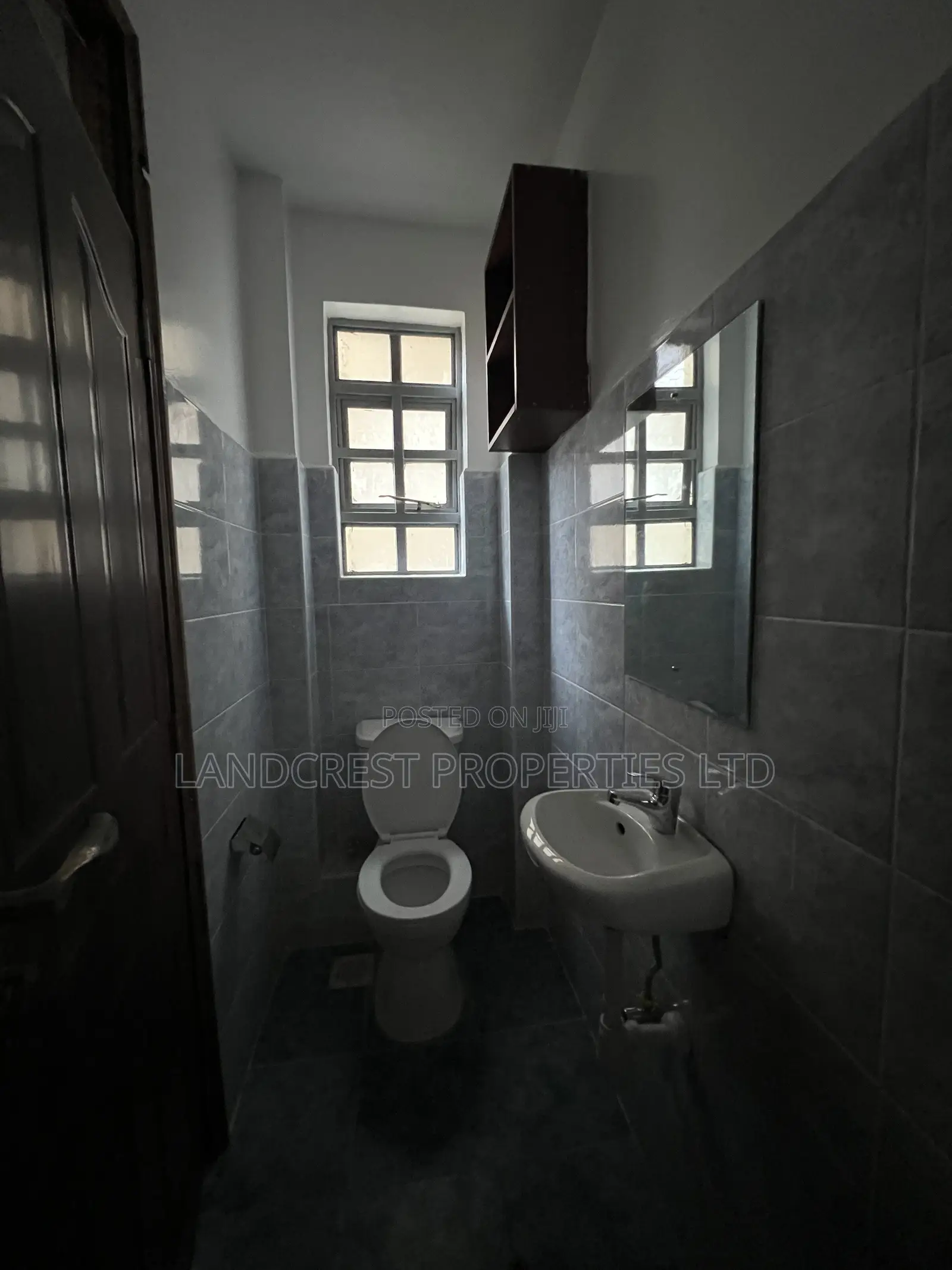 2bdrm Apartment in Zambezi/Sigona for rent