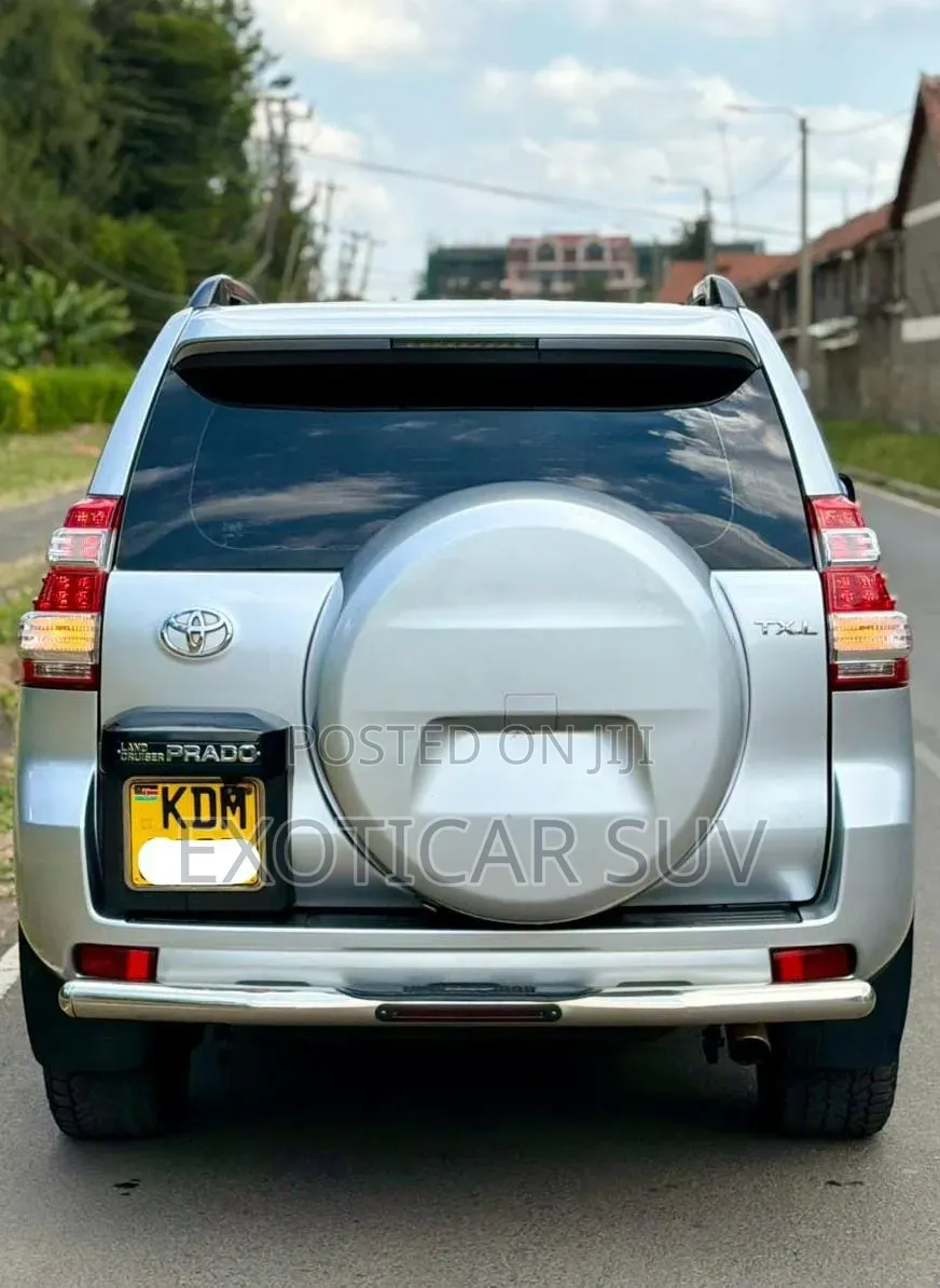 Toyota Land Cruiser Prado 3.0 190hp 2017 Silver