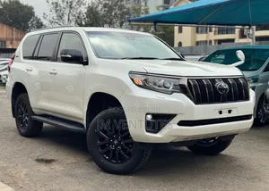 Toyota Land Cruiser Prado 2021 White