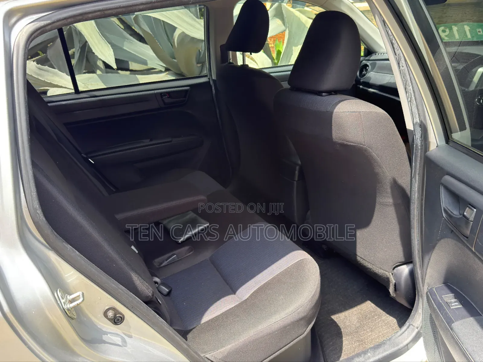 Toyota Corolla Fielder 2019 Silver