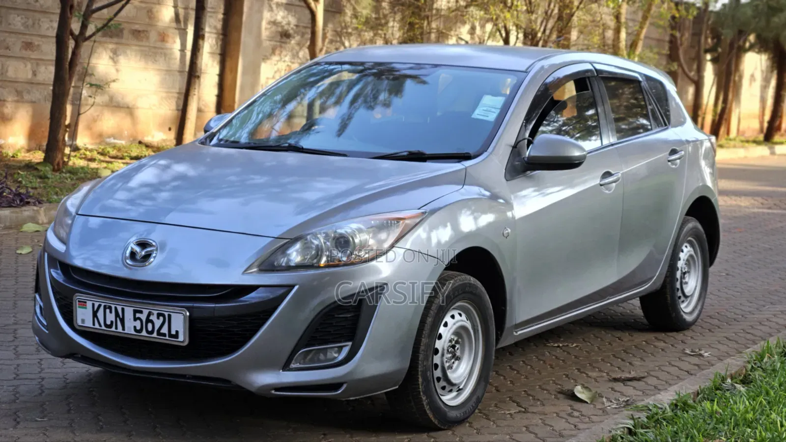 Mazda Axela 2010 Silver