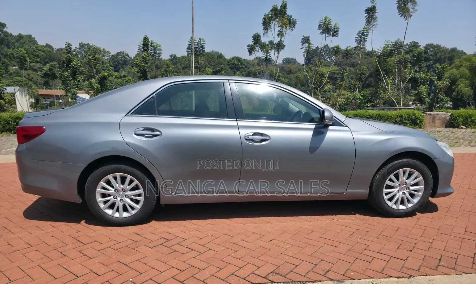Toyota Mark X 2013 Gray