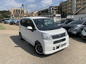 Daihatsu Move 2021 White