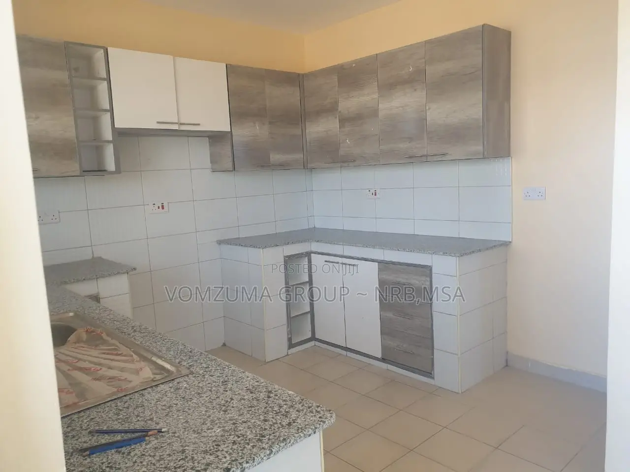 3bdrm Block of Flats in Utawala Olerai, Narok Town for rent
