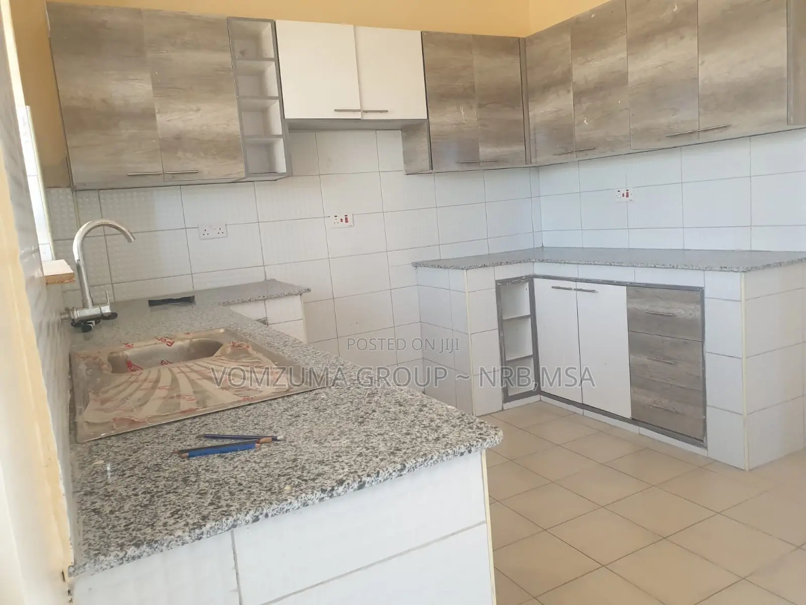 3bdrm Block of Flats in Utawala Olerai, Narok Town for rent