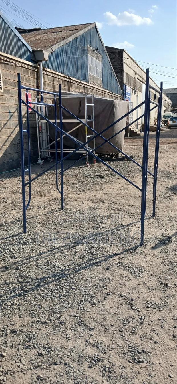 Scaffolding Climbing Ladder - thumbnail 2