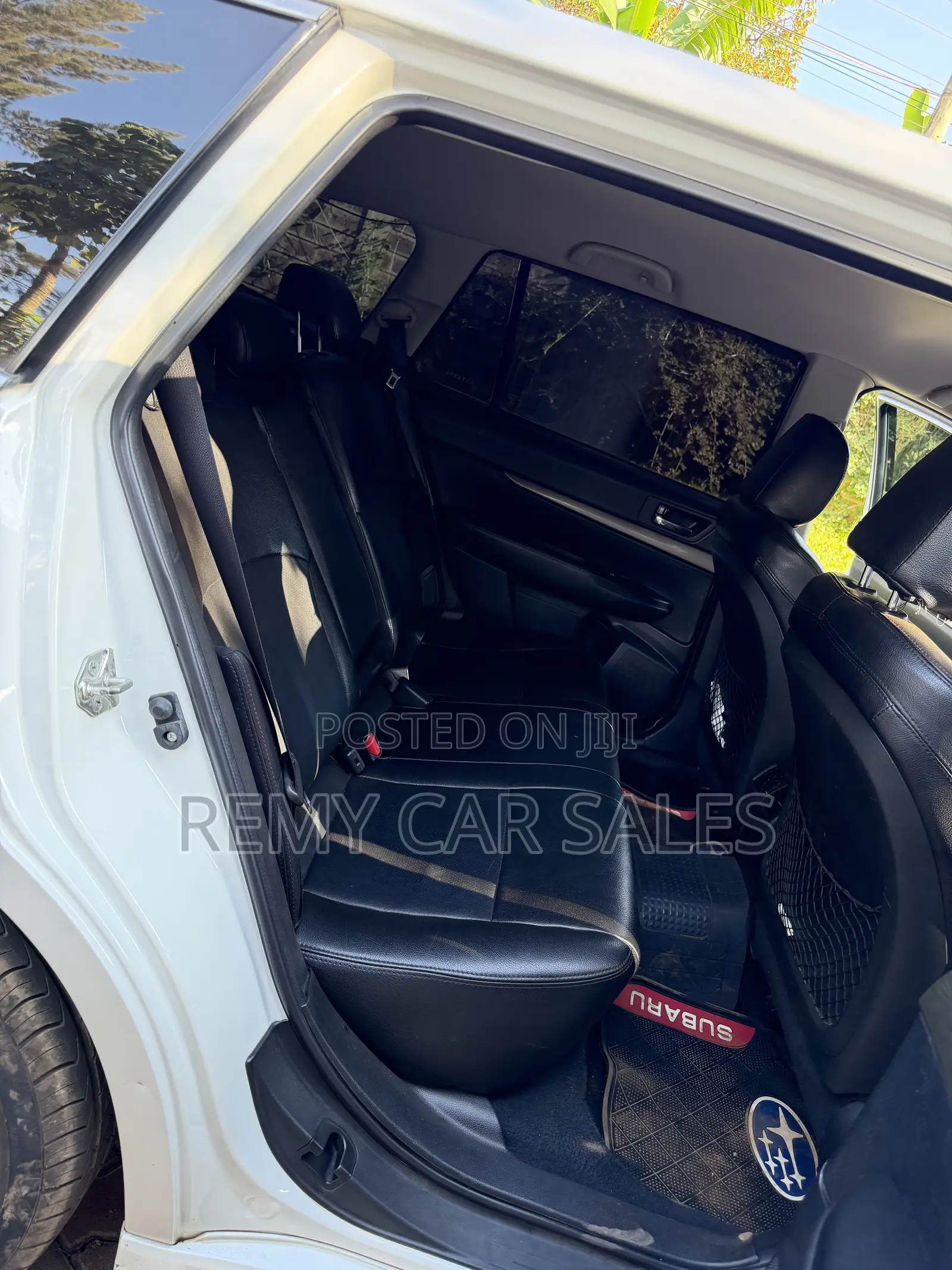Subaru Legacy 2013 White
