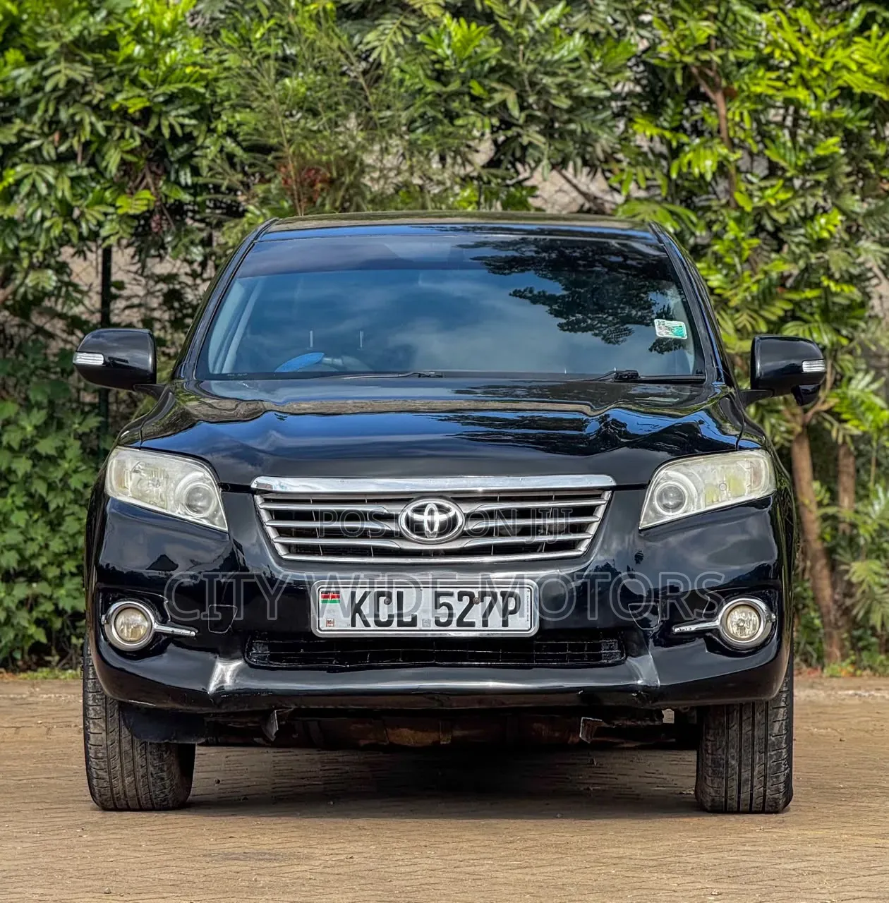 Toyota Vanguard 2010 Black