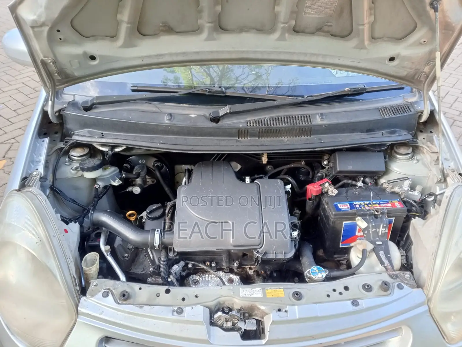 Toyota Passo 2013 Silver