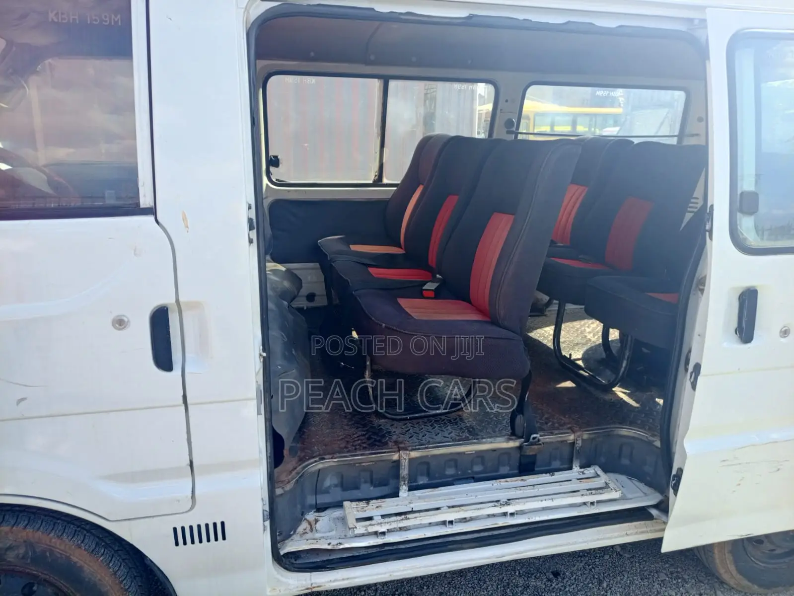 Mazda Bongo 2002 White
