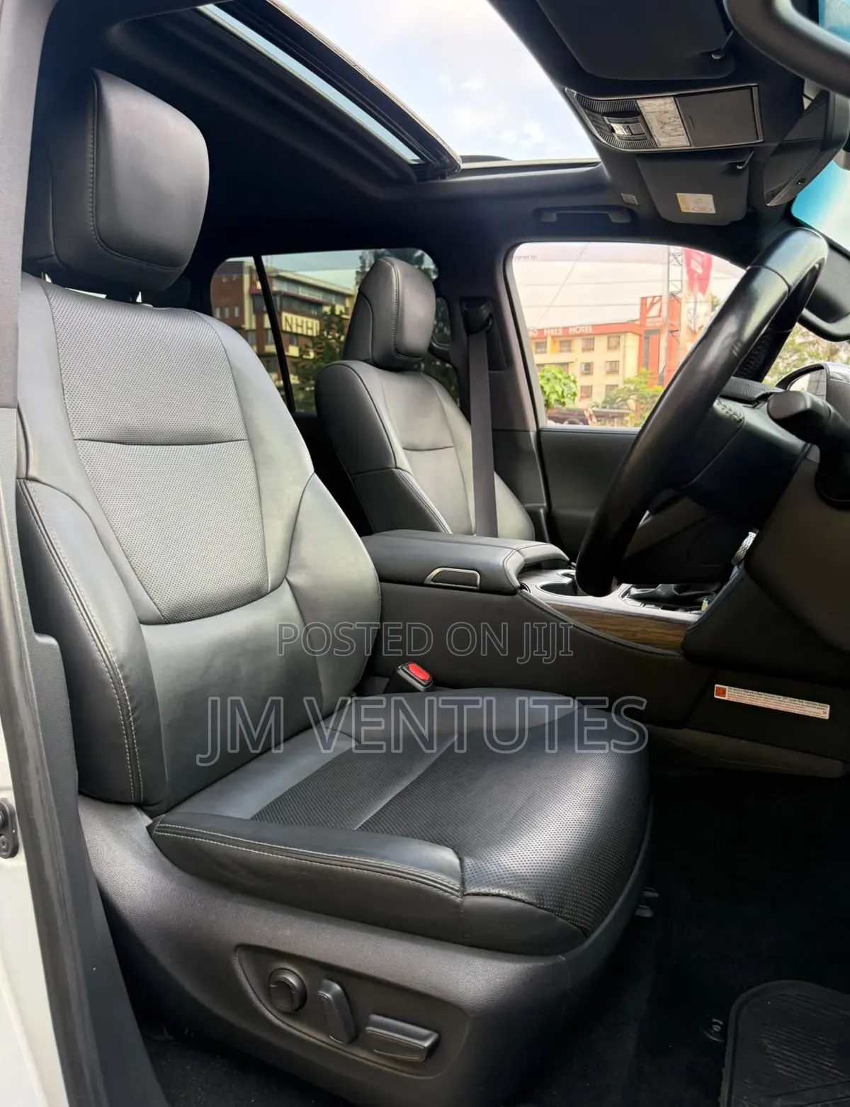 Toyota Land Cruiser 2022 Silver