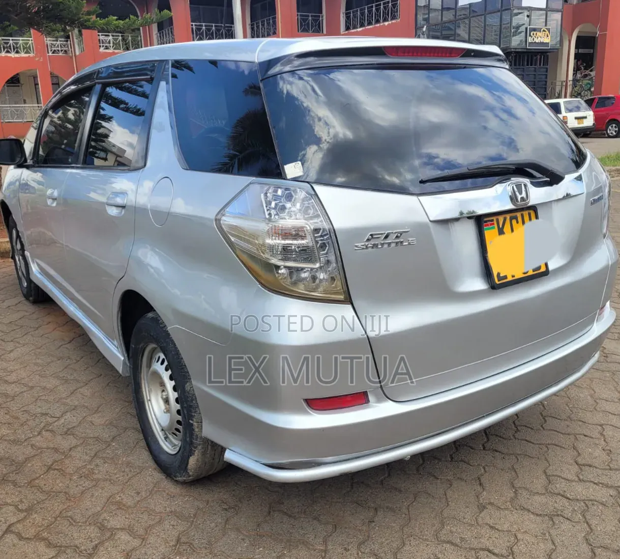 Honda Fit Shuttle 2014 Silver