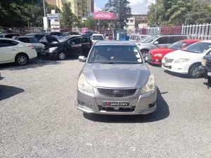 Subaru Legacy 2010 Silver