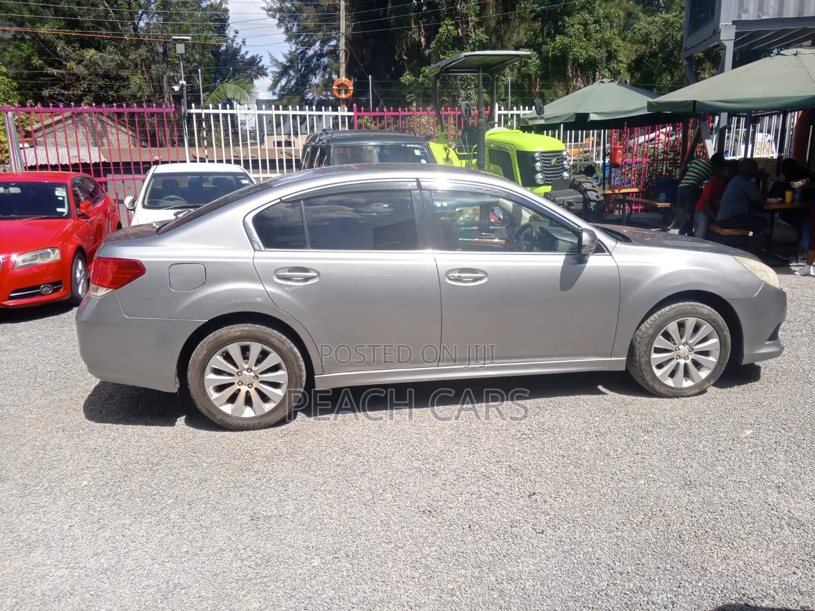 Subaru Legacy 2010 Silver