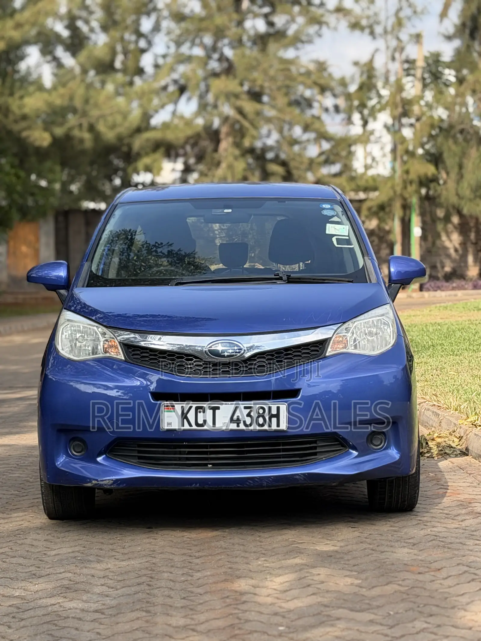 Subaru Trezia 2011 Blue