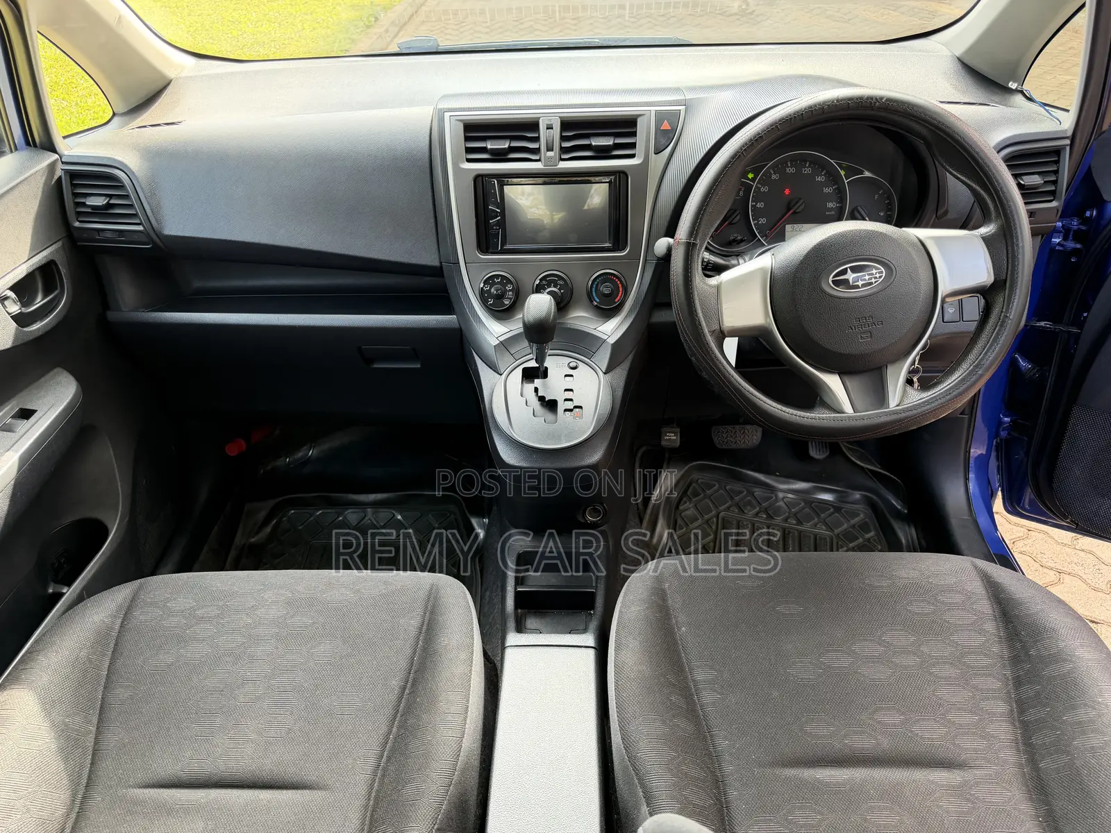 Subaru Trezia 2011 Blue