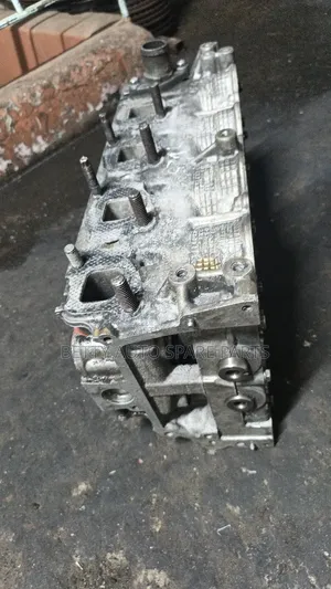 Nissan Navara Cylinder Head