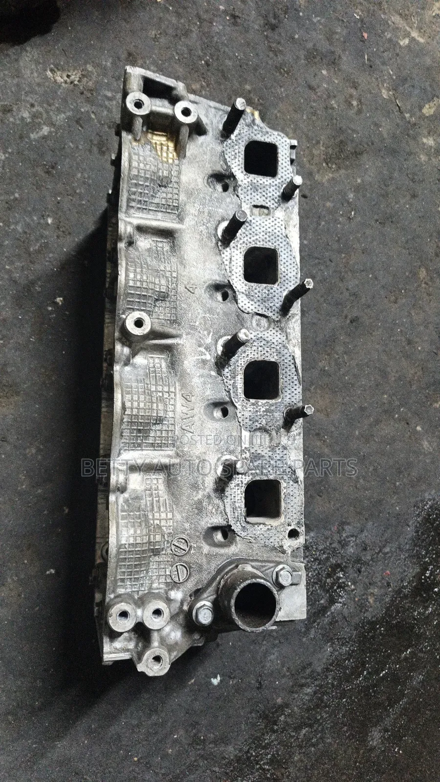 Nissan Navara Cylinder Head