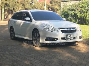Subaru Legacy 2013 White
