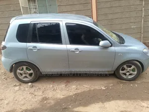 Mazda Demio 2005 Blue