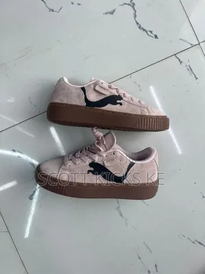 Puma Suede Platform Pink