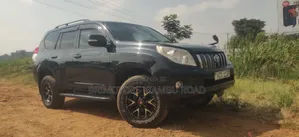 Toyota Land Cruiser Prado 2012 Black