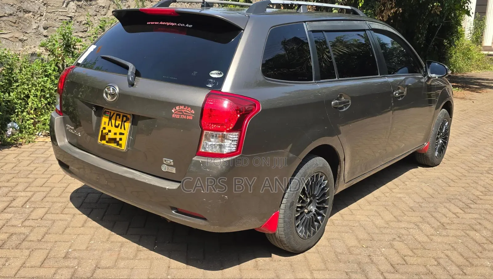 Toyota Corolla Fielder 2013 Brown