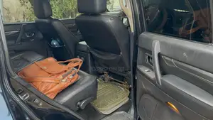 Mitsubishi Pajero 2009 Black