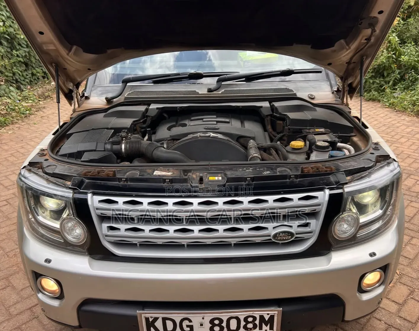 Land Rover Discovery 2014 Gray