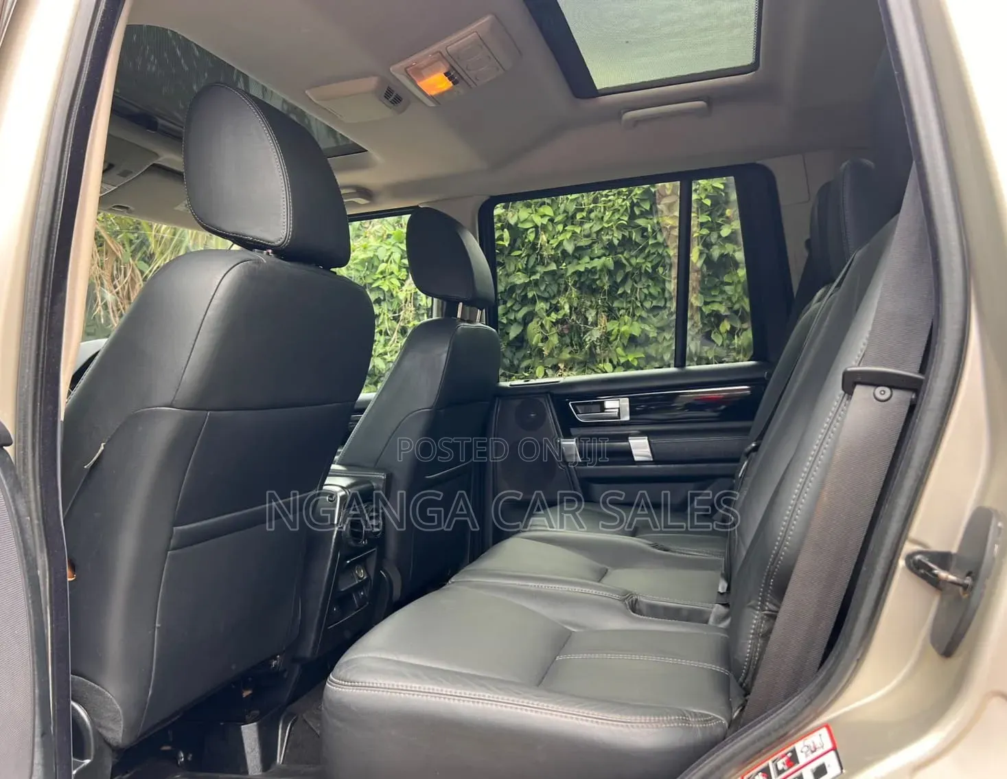 Land Rover Discovery 2014 Gray
