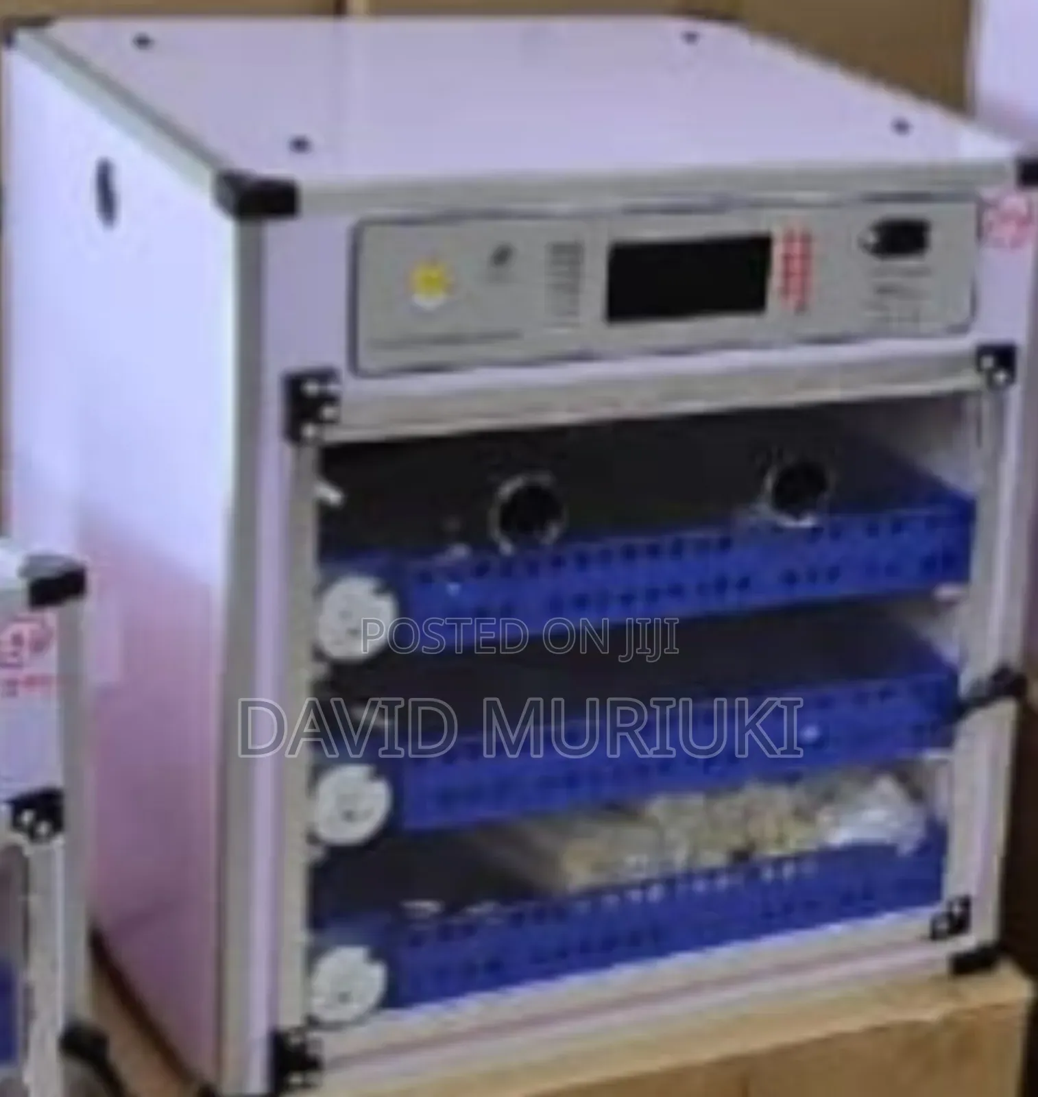 204 Eggs Automatic Incubator
