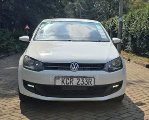 Volkswagen Polo 2012 White