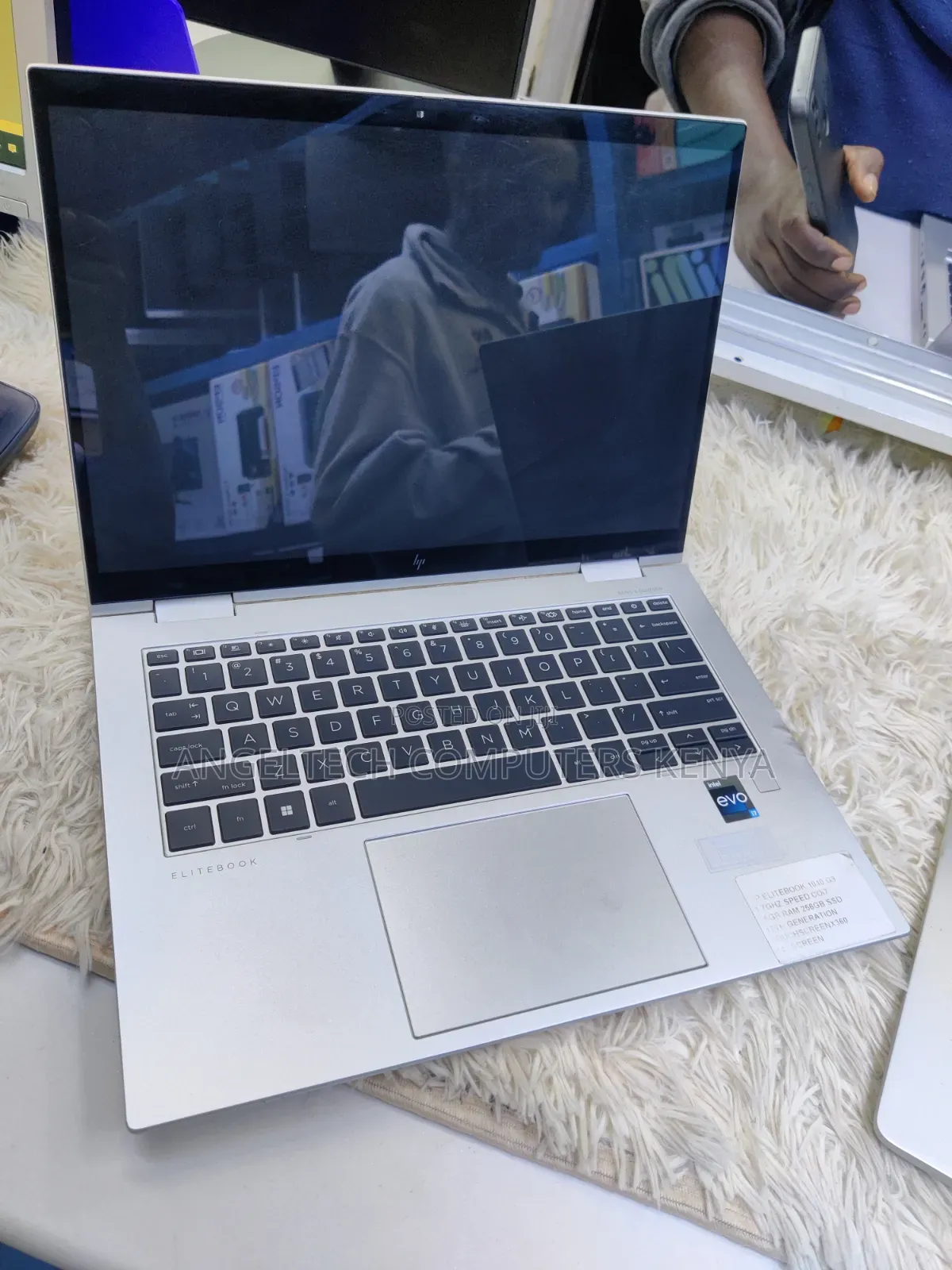 Laptop HP EliteBook x360 1040 G9 16GB Intel Core i7 SSD 256GB