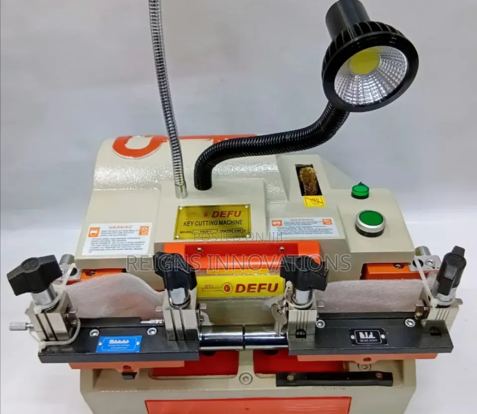 Key Cutting Machine